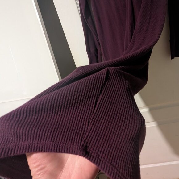 Kit and Ace | Dawn Waffle Lounge Dress In Purple - Picture 9 of 12